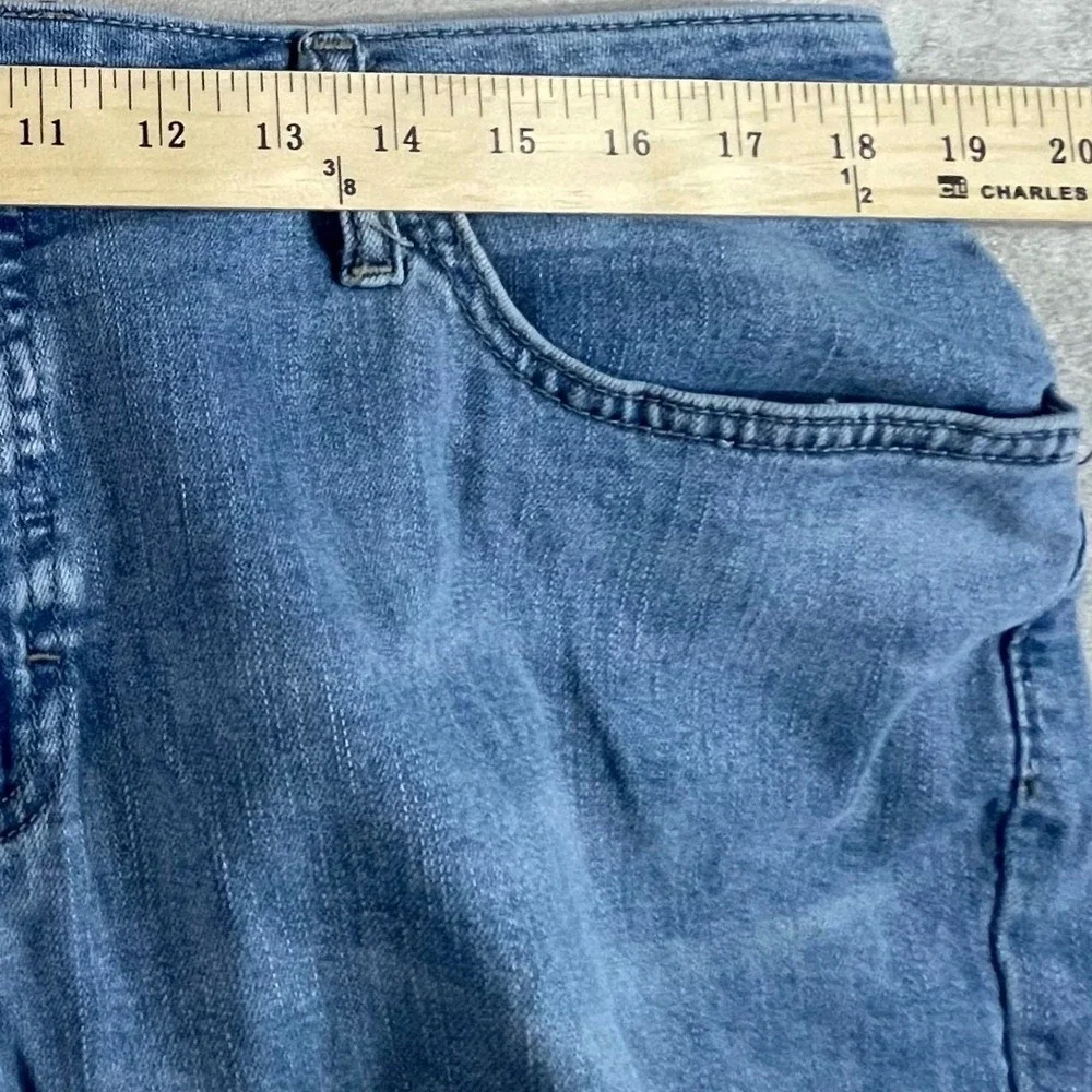 Lee Denim Shorts Women 18M Blue Raw Hem Bermuda Stretch Jean Shorts